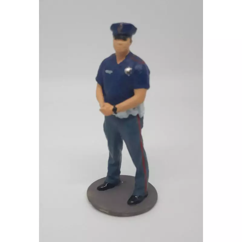  NonnoSlot Figure Policeman Painted