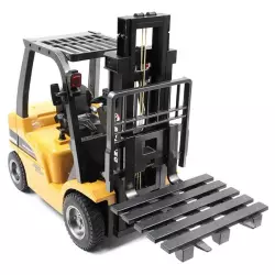 Huina 1577 RC Forklift 1/10