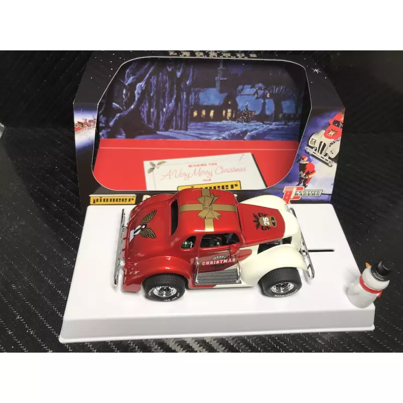Pioneer P135 Santa Legends Racer '37 Dodge Coupe, Red/White