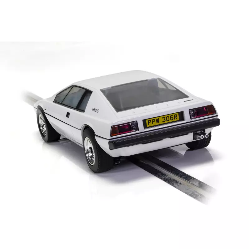 Scalextric C4229 James Bond Lotus Esprit S1 - The Spy Who Loved Me