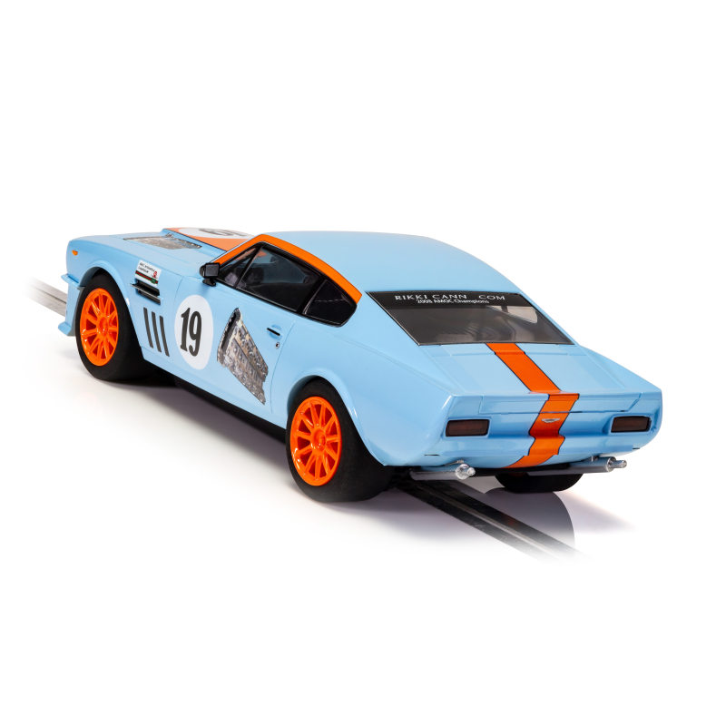 Scalextric C4209 Aston Martin V8 - Gulf Edition - Rikki Cann Racing
