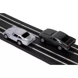 Micro Scalextric G1171 Coffret James Bond 007 - Aston Martin DB5 vs V8 - Alimentation Piles