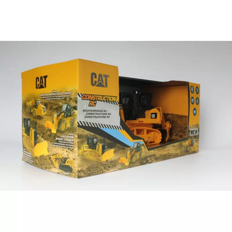 Carrera RC 1:24 RC CAT D7E Track Type Tractor