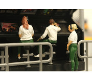 Slot Track Scenics Fig. 26 Figurines Pit Wall Pack D