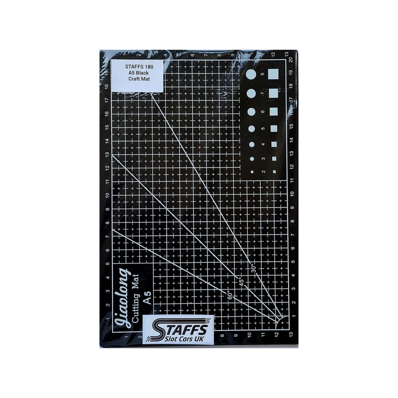 STAFFS A5 Crafting Mat Black