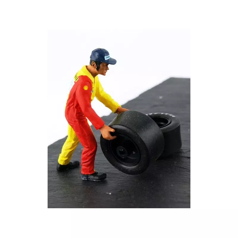 LE MANS miniatures Figure Francis, wheels carrier