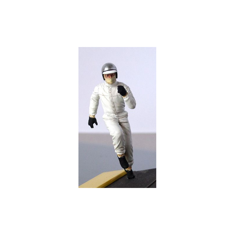                                     LE MANS miniatures Figure Driver running to his car of the 60/70’s