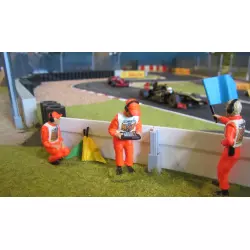 Slot Track Scenics Fig. 11 Marshals Pack B